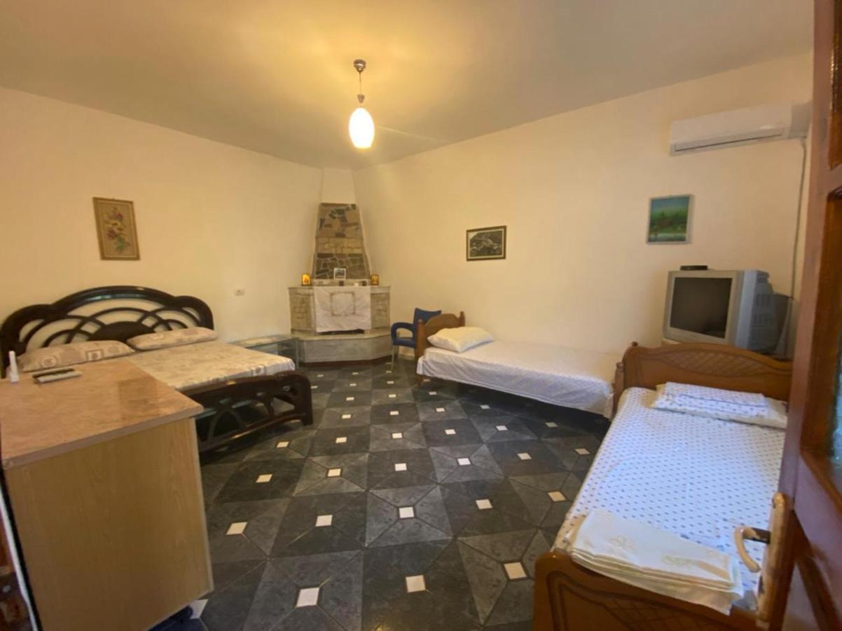 Eva Apartments Dhërmi エクステリア 写真
